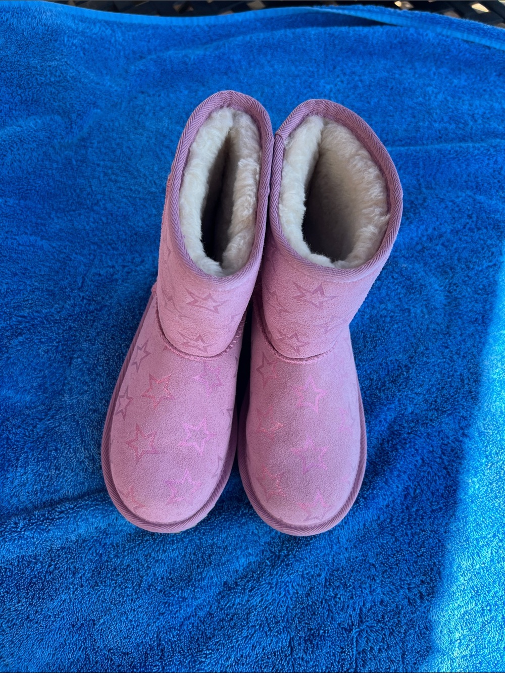 UGG Pink Star Suede Short Boots - Picture 5 of 5